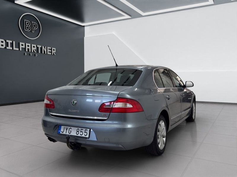 Skoda Superb bild 8