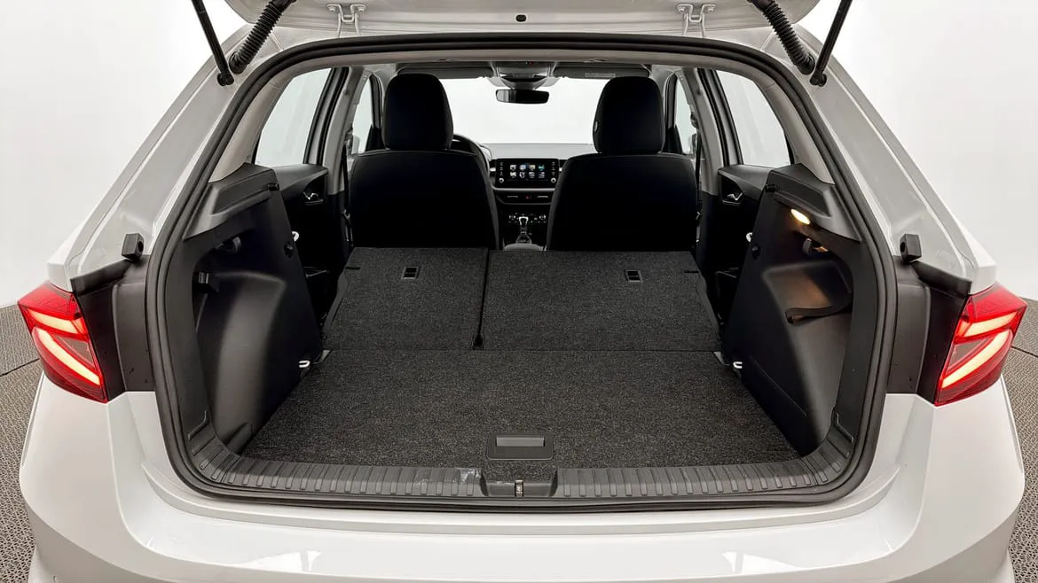 Vehicle image 20