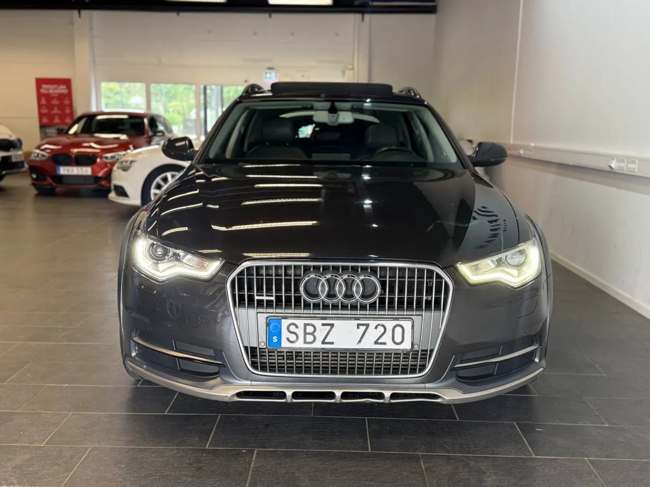 Vehicle image 2