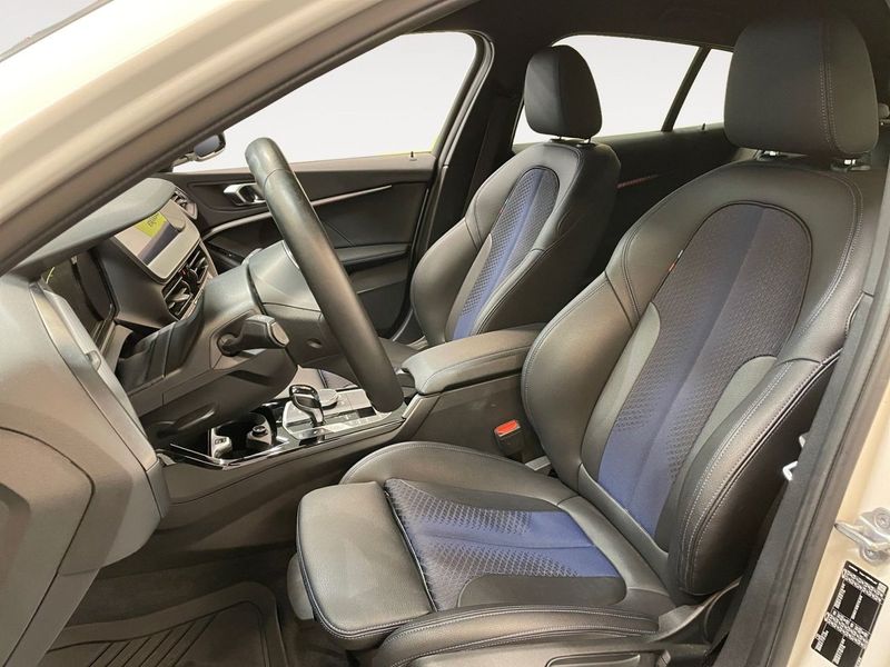 BMW 120 bild 9