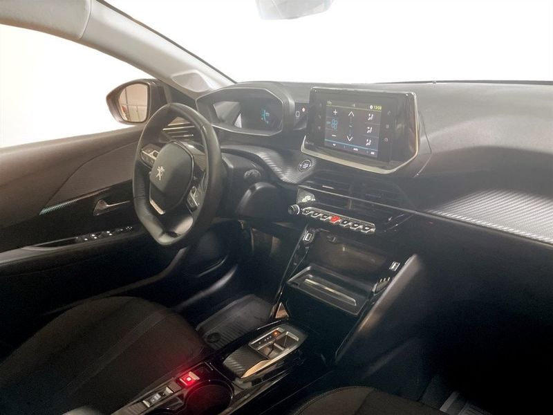 Peugeot e-208 bild 12
