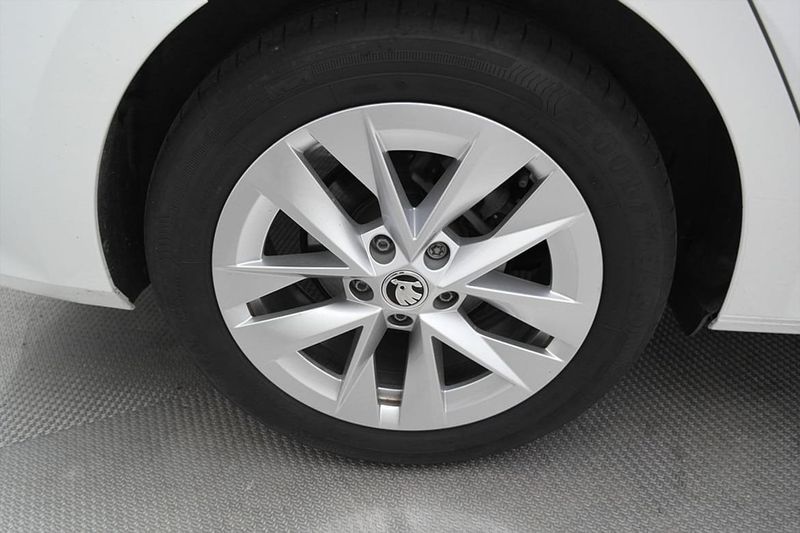 Skoda Octavia bild 22