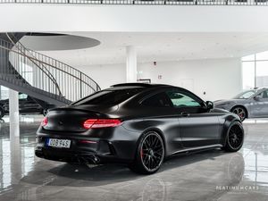 Mercedes C63 AMG bild 2