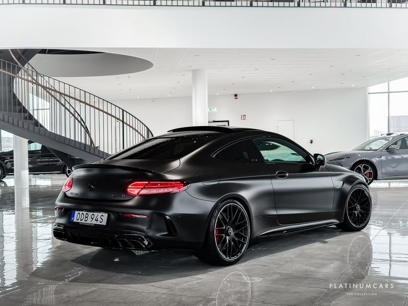 Mercedes C63 AMG bild 2