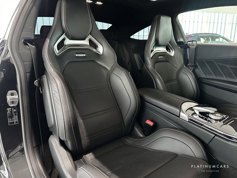 Mercedes C63 AMG bild 6