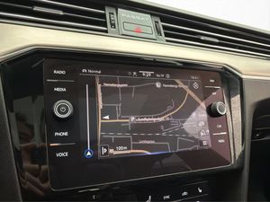 Volkswagen Passat bild 19