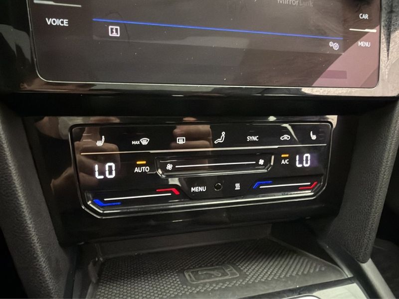 Volkswagen Passat bild 26