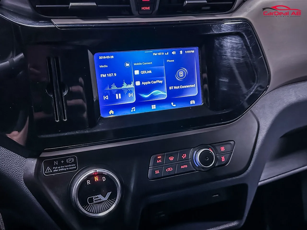 Vehicle image 18