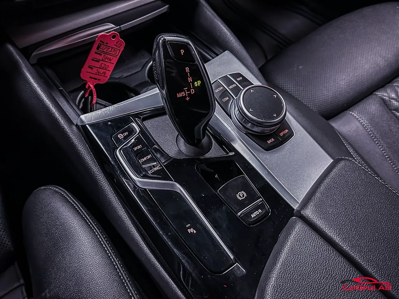 Vehicle image 21