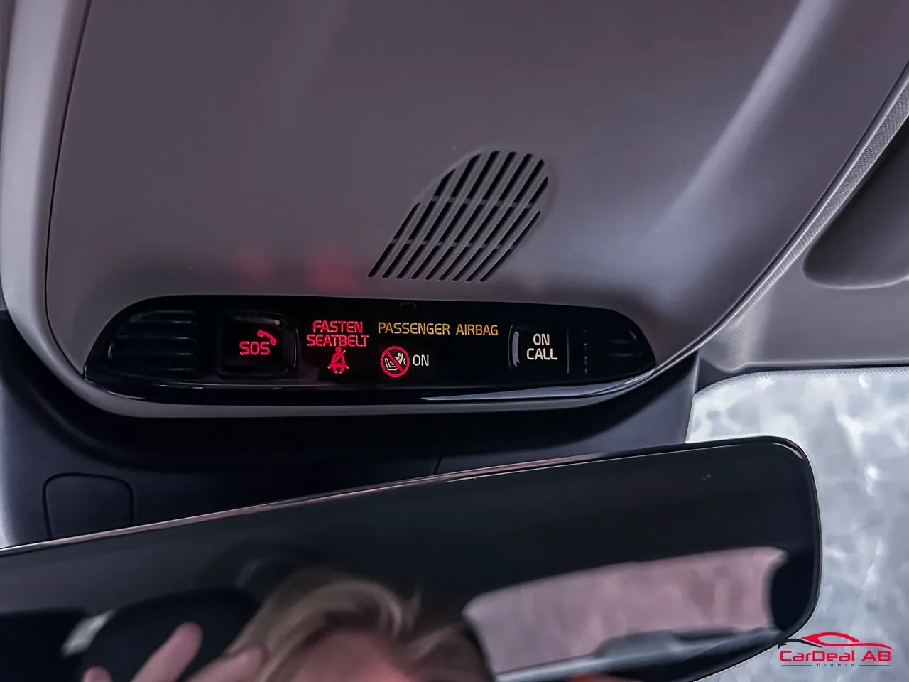 Vehicle image 27
