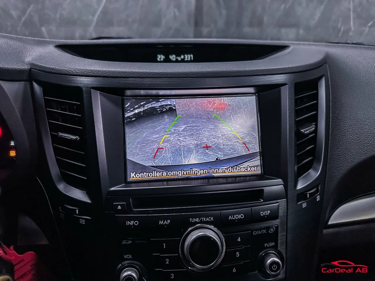 Vehicle image 21