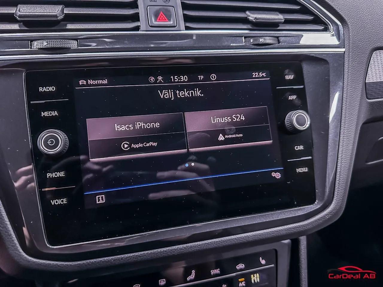 Vehicle image 20