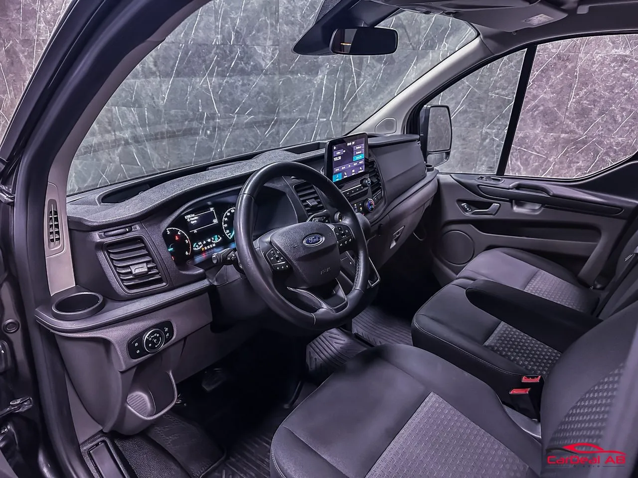 Vehicle image 14