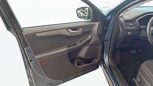 Ford Kuga bild 11