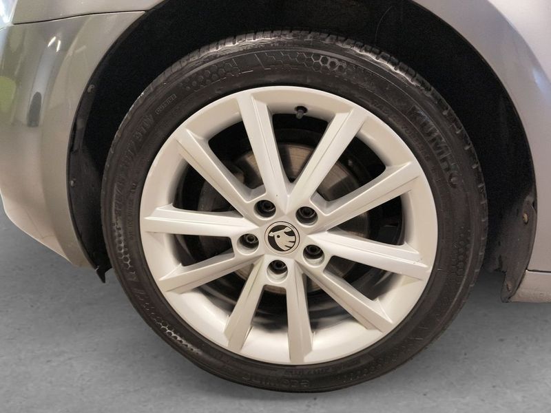 Skoda Octavia bild 6
