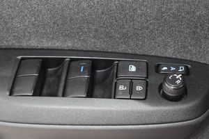 Toyota Yaris bild 18