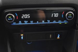 Toyota Yaris bild 16