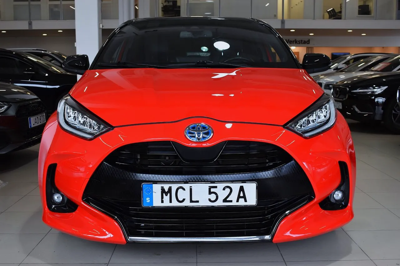 Vehicle image 1