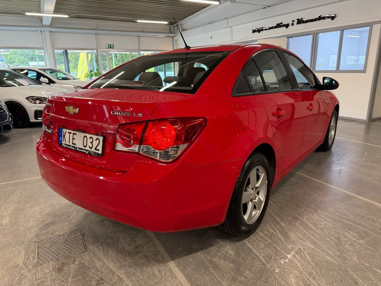 Vehicle image 2