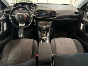 Peugeot 308 bild 7