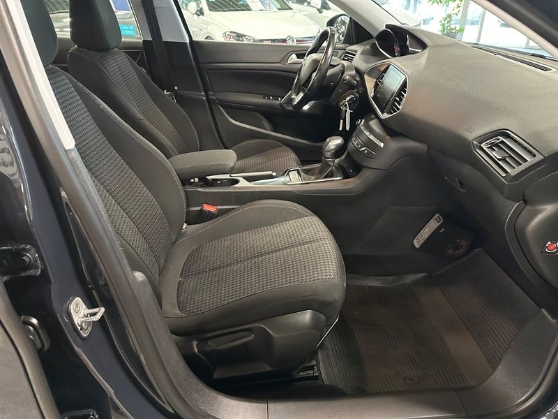 Peugeot 308 bild 8