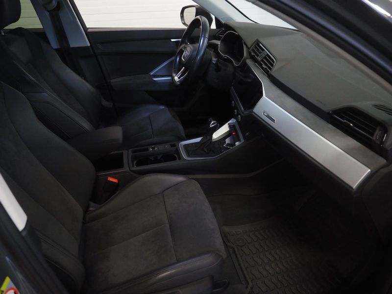 Audi Q3 bild 10