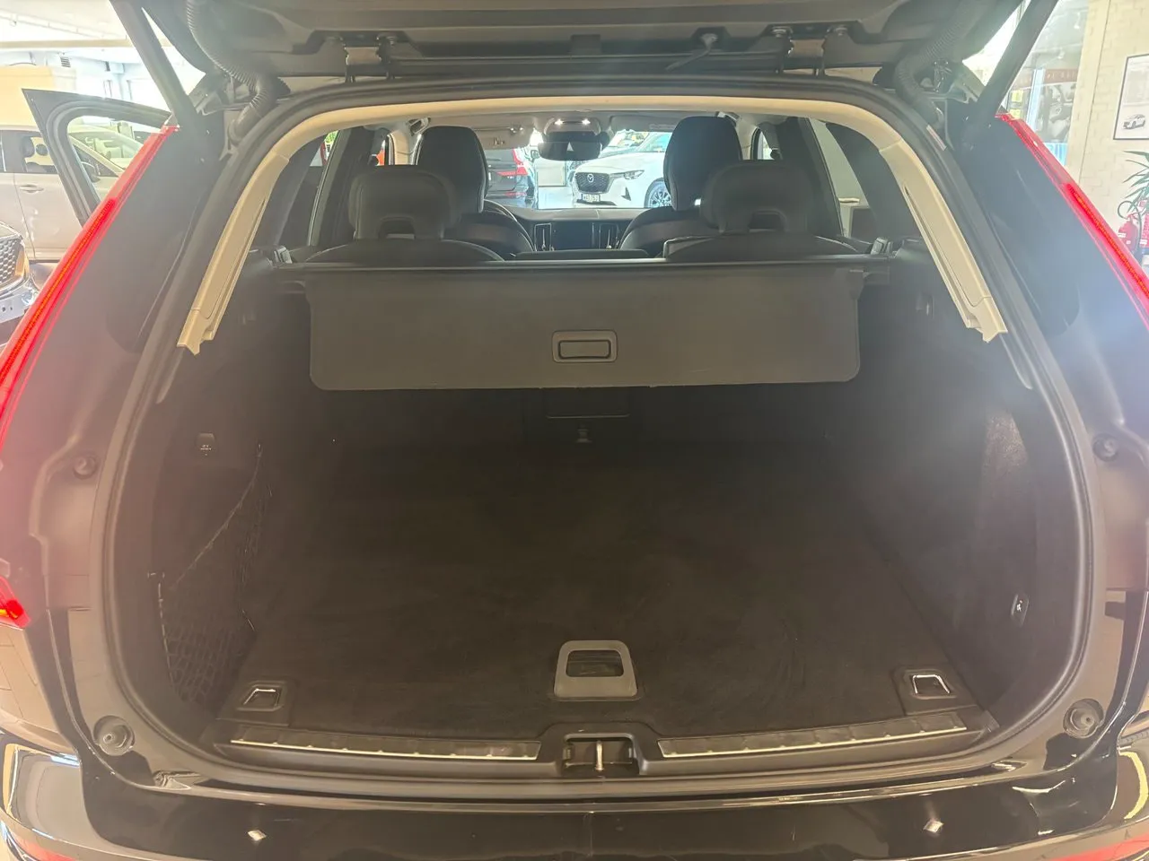 Vehicle image 20