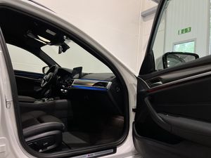 BMW 530 bild 25