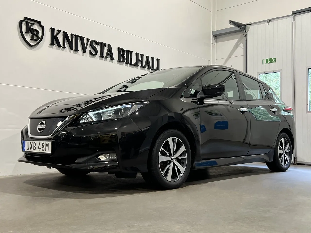 Vehicle image 25