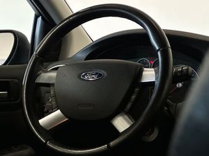 Ford Focus bild 8