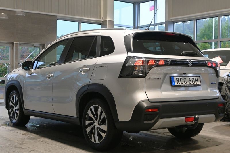 Suzuki S-CROSS bild 3