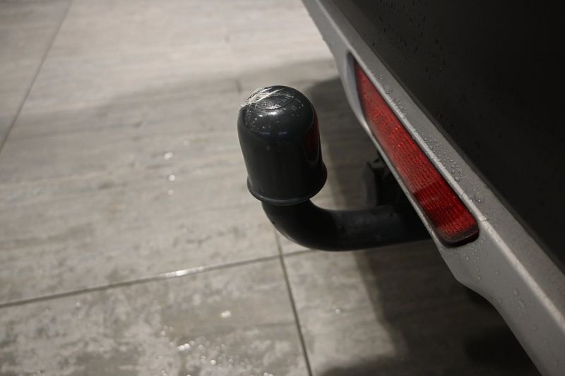 Suzuki S-CROSS bild 17