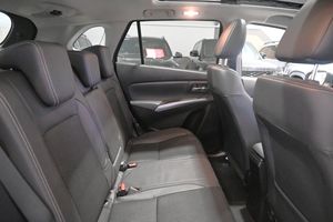 Suzuki S-CROSS bild 14