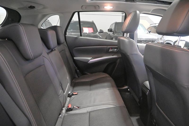 Suzuki S-CROSS bild 14