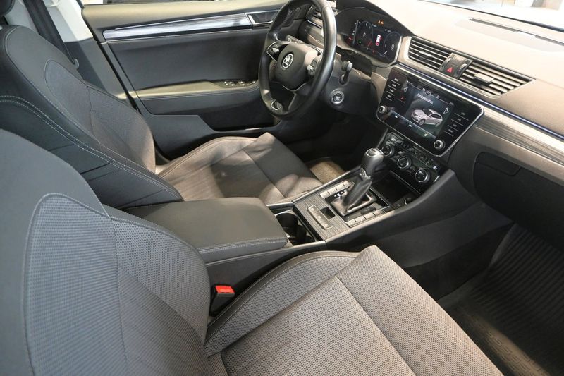 Skoda Superb bild 10