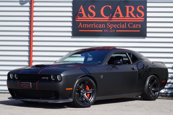Dodge Challenger SRT Hellcat 717HK / Folierad / Kamera / Harman kardon - 2018