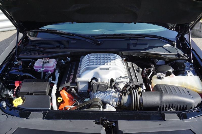 Dodge Challenger bild 24