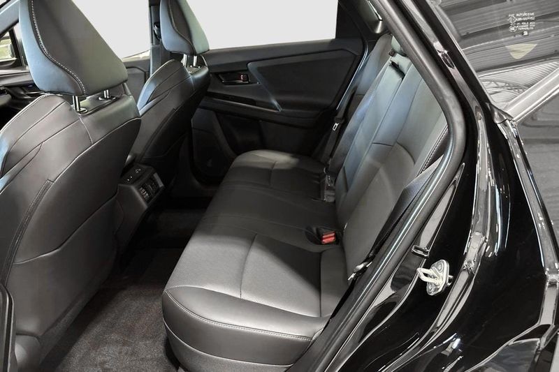 Toyota bZ4X bild 8