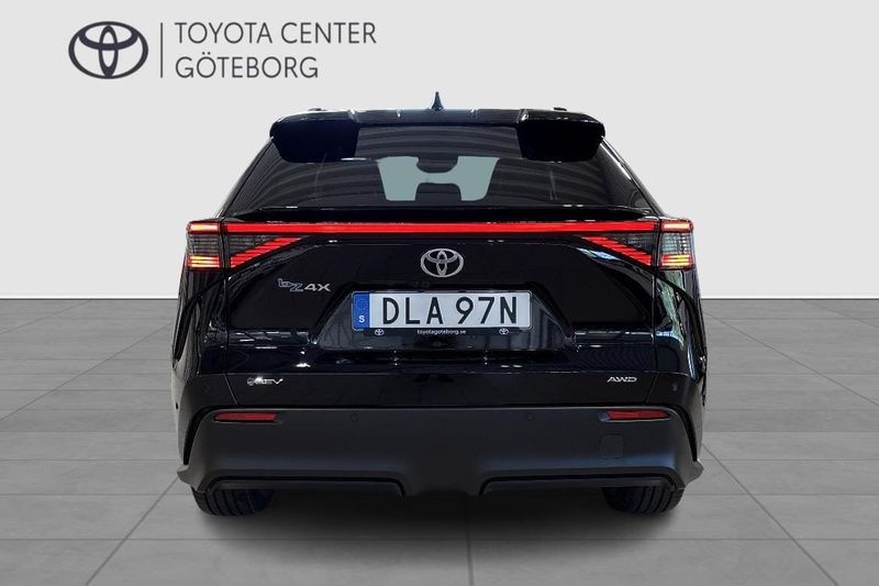 Toyota bZ4X bild 5