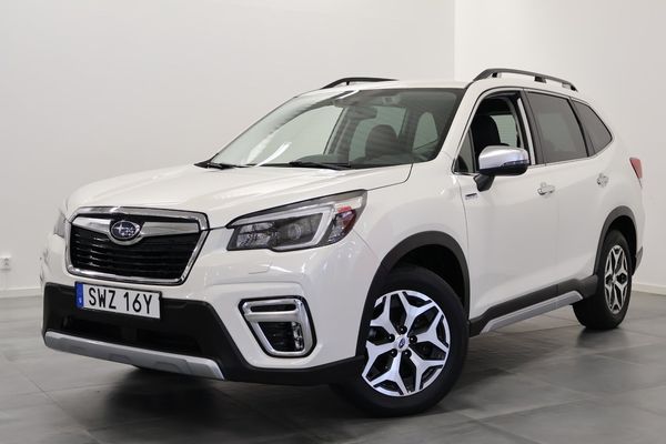 Subaru Forester E-Boxer Ridge / M-Värm / V-Hjul / Minne / Navi - 2021