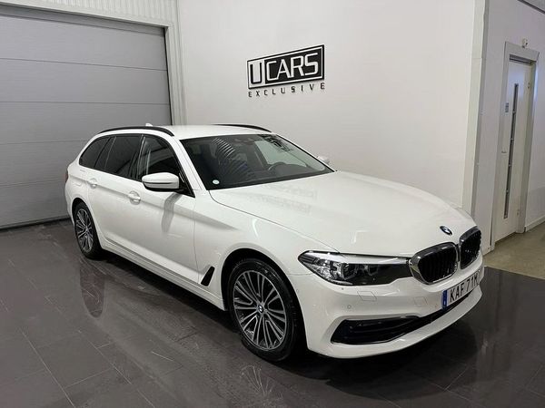 BMW 520 d xDrive Touring Steptronic Sport line välutrustad! - 2020