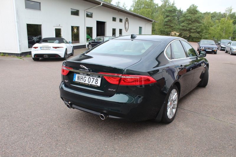 Jaguar XF bild 4
