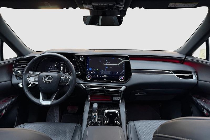 Lexus RX bild 11