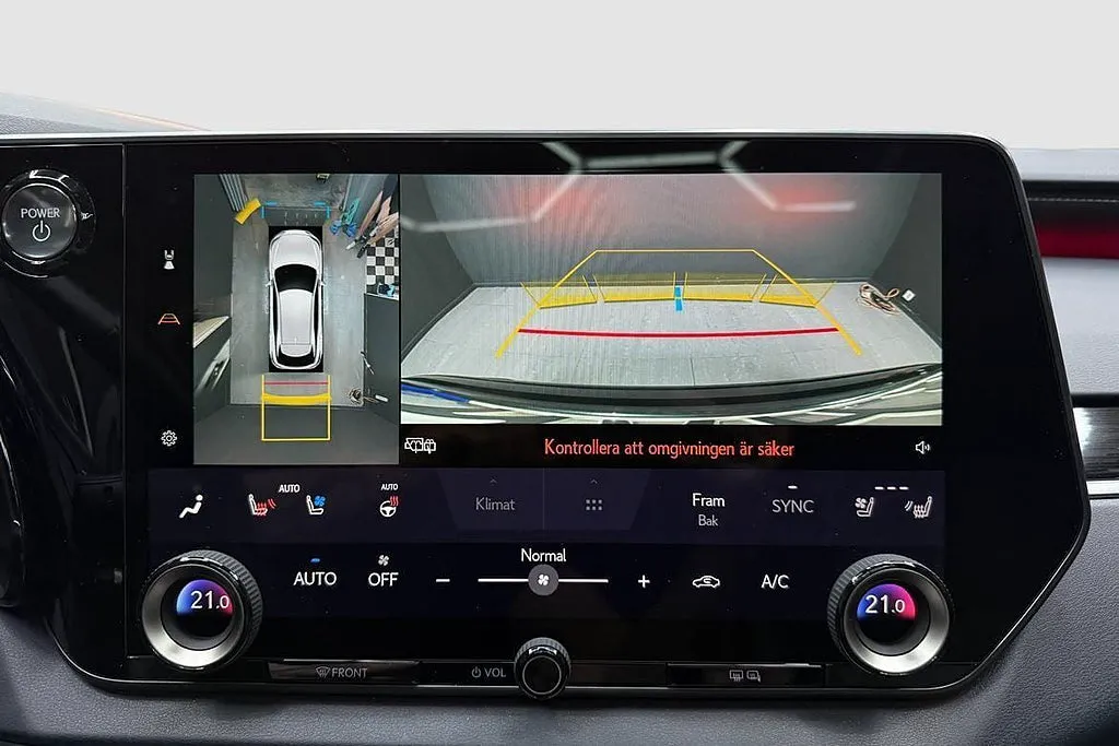 Vehicle image 18