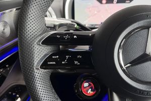 Mercedes SL63 AMG bild 12