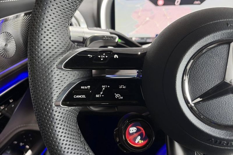 Mercedes SL63 AMG bild 12