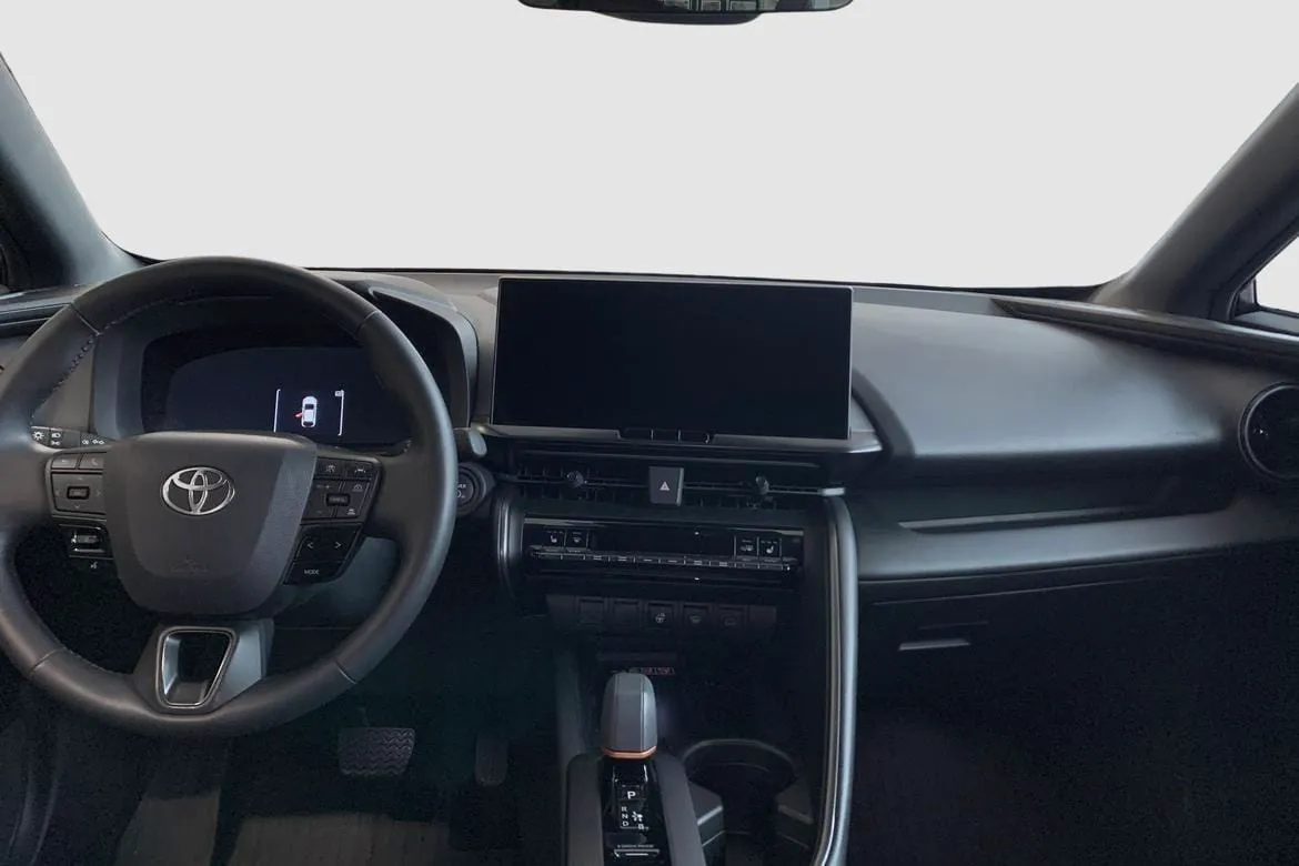 Vehicle image 8