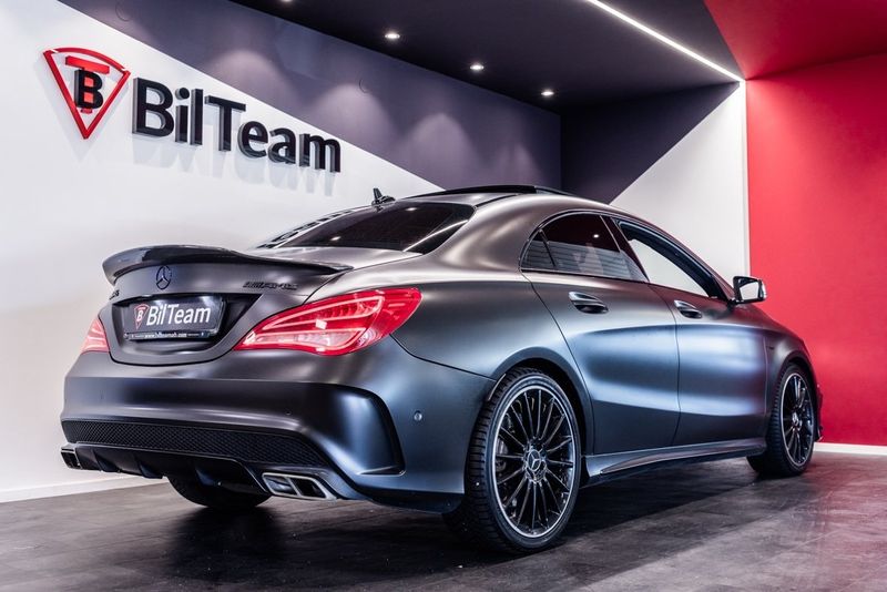 Mercedes CLA45 AMG bild 8