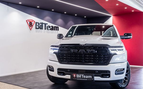 RAM 1500 Night Edition Limited Rambox 548Hk - 2025