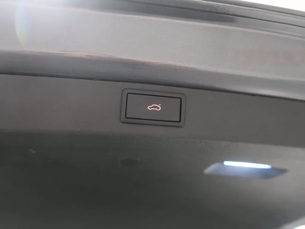 Vehicle image 41